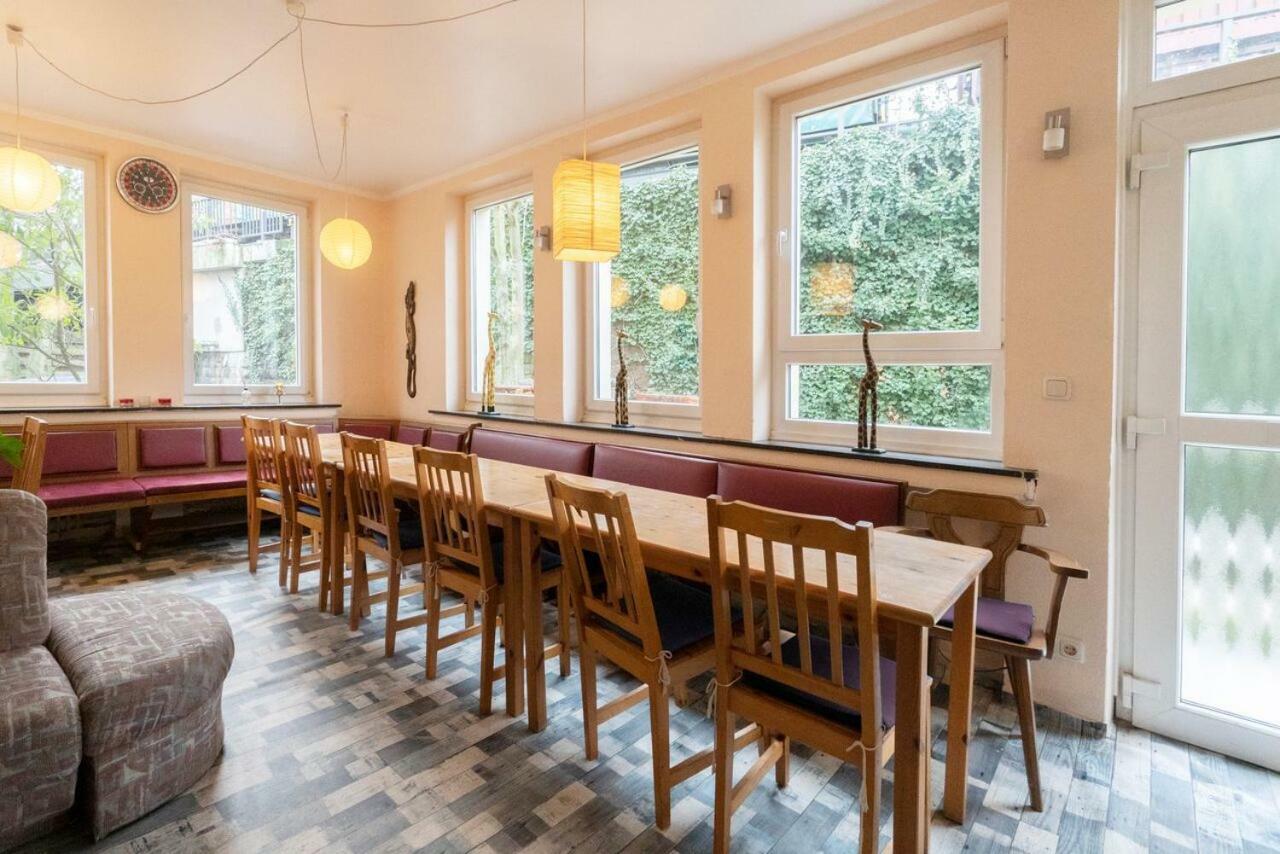 Hostel Akwizgran Zewnętrze zdjęcie