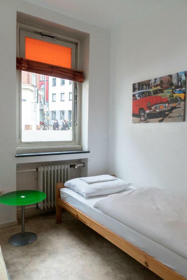 Hostel Akwizgran Zewnętrze zdjęcie